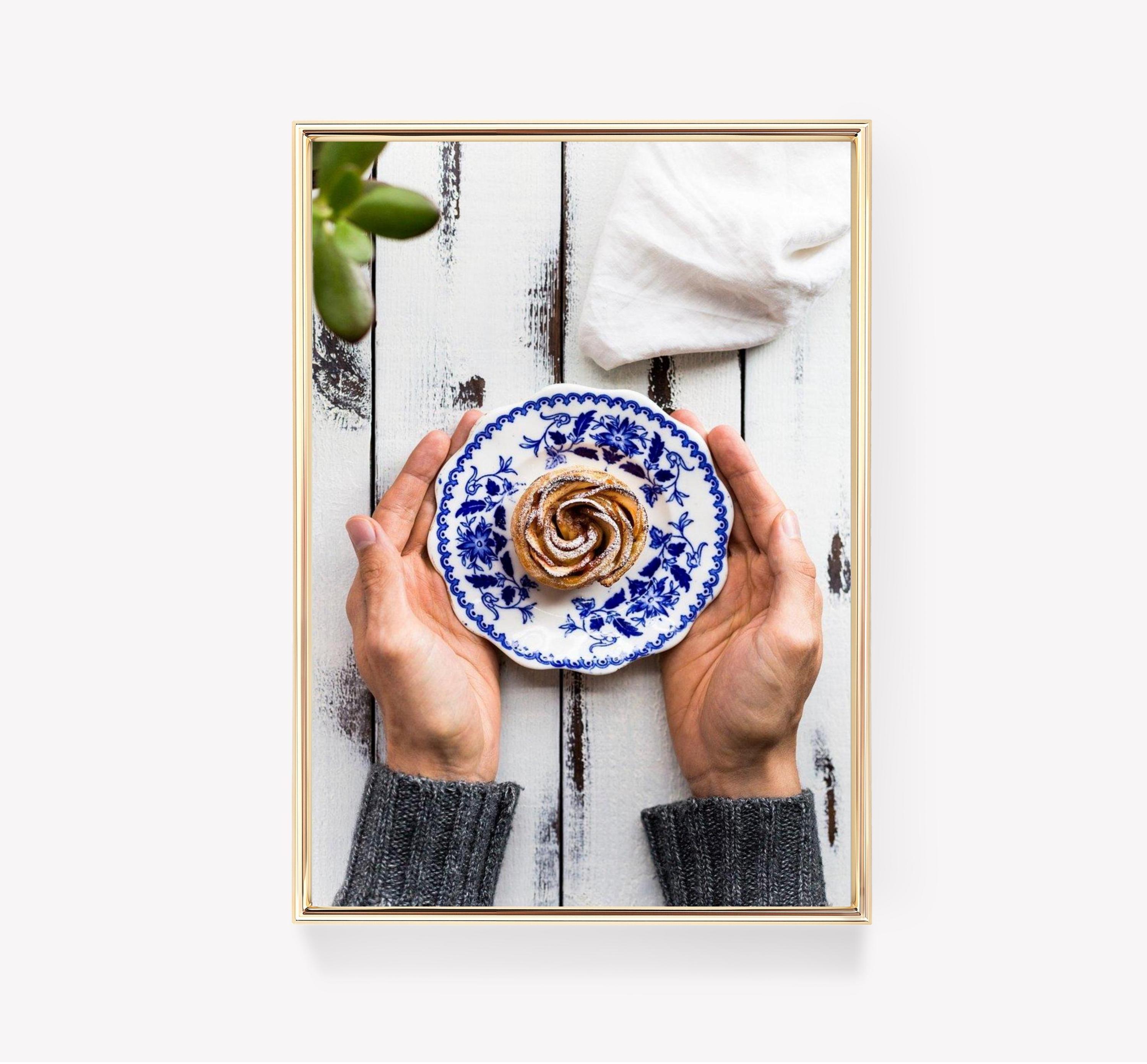 Handcrafted Plate Trending Style Poster (No Frame)