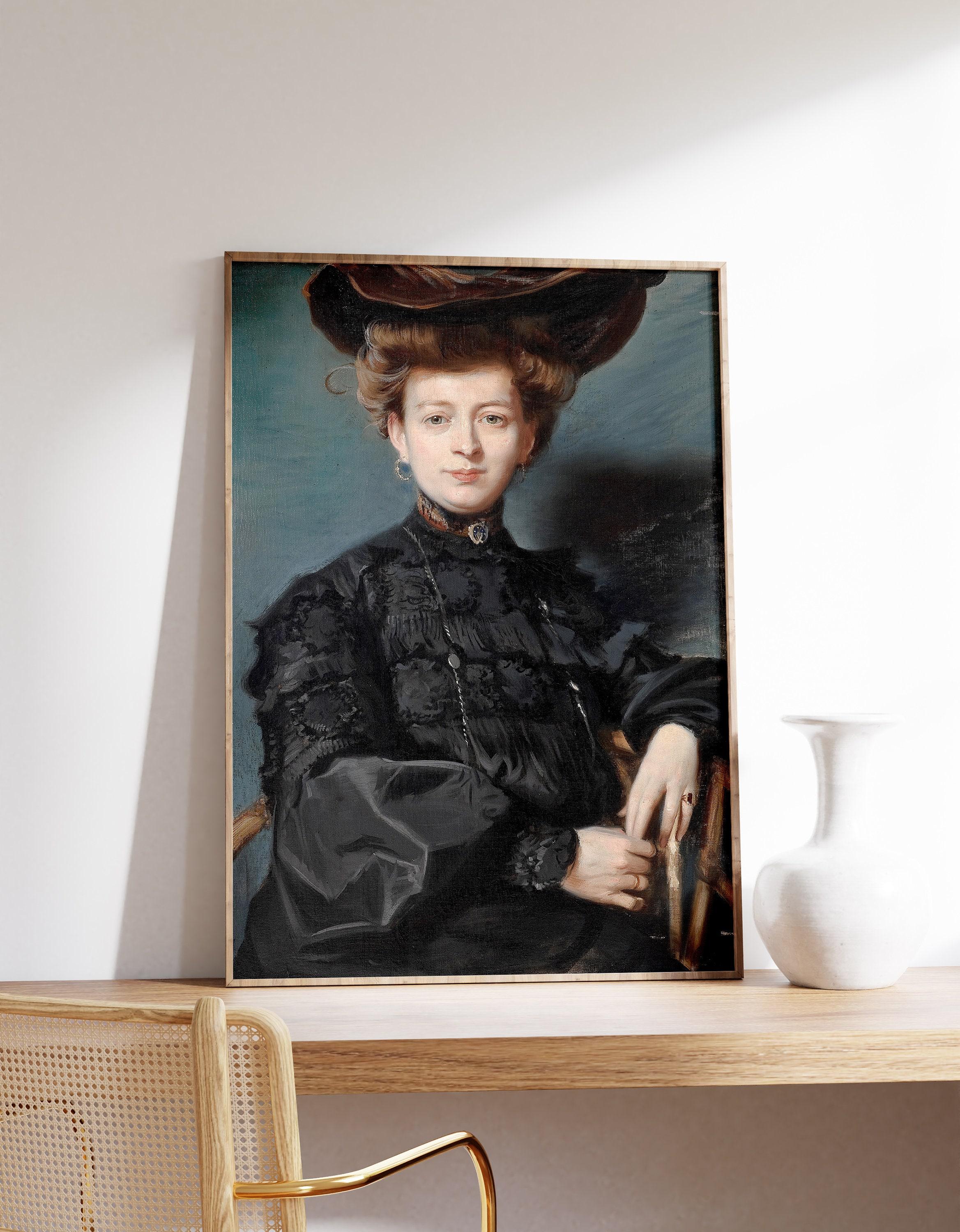 Woman In Black Dress Trending Style Poster (No Frame) Woman In Black Dress Trending Style Poster (No Frame)