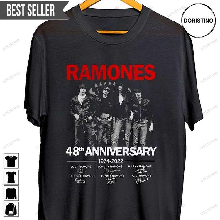 Ramones 48th Anniversary 1974-2022 Signatures Band Music Tshirt Ramones 48th Anniversary 1974-2022 Signatures Band Music Tshirt