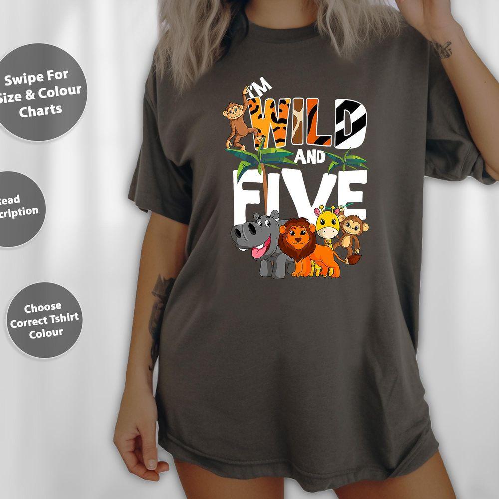 5 Year Birthday Safari Jungle Zoo Im Wild And 5th Bday Tshirt