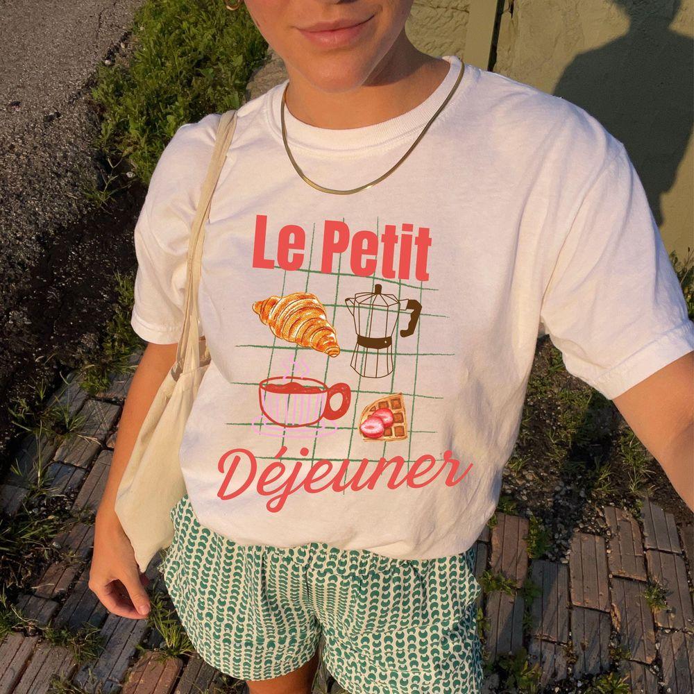 Le Petit Dejeuner Graphic French Breakfast Club Shirt